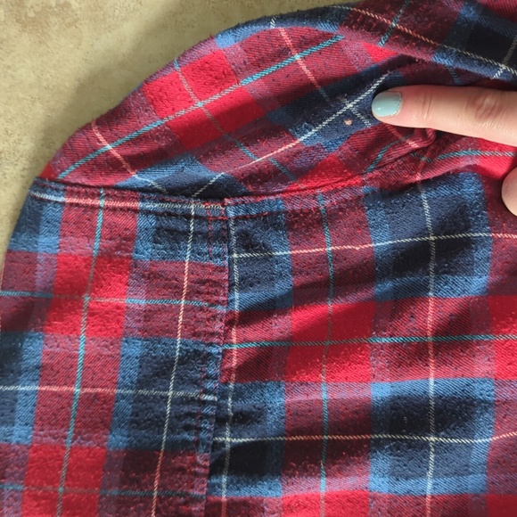 Hollister plaid button down shirt, 100% cotton - Picture 11 of 11